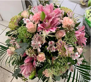 bouquets de fleurs à La Chapelle-St-Ursin dans le Cher 18